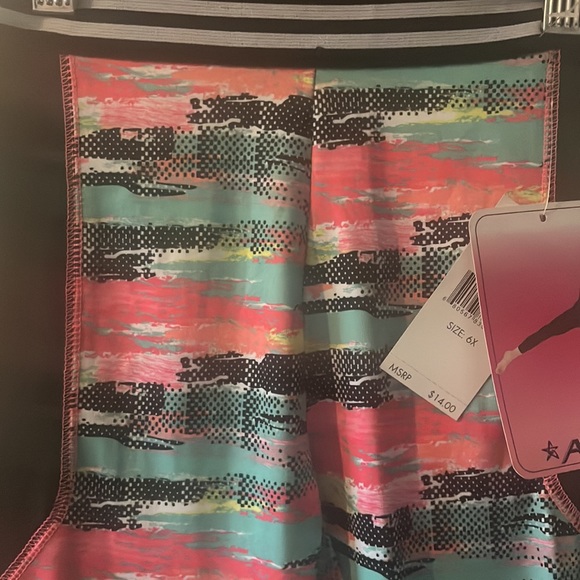 Freestyle Revolution Active Wear 2 piece Multi color 6X pants/ 6 top - Picture 3 of 9